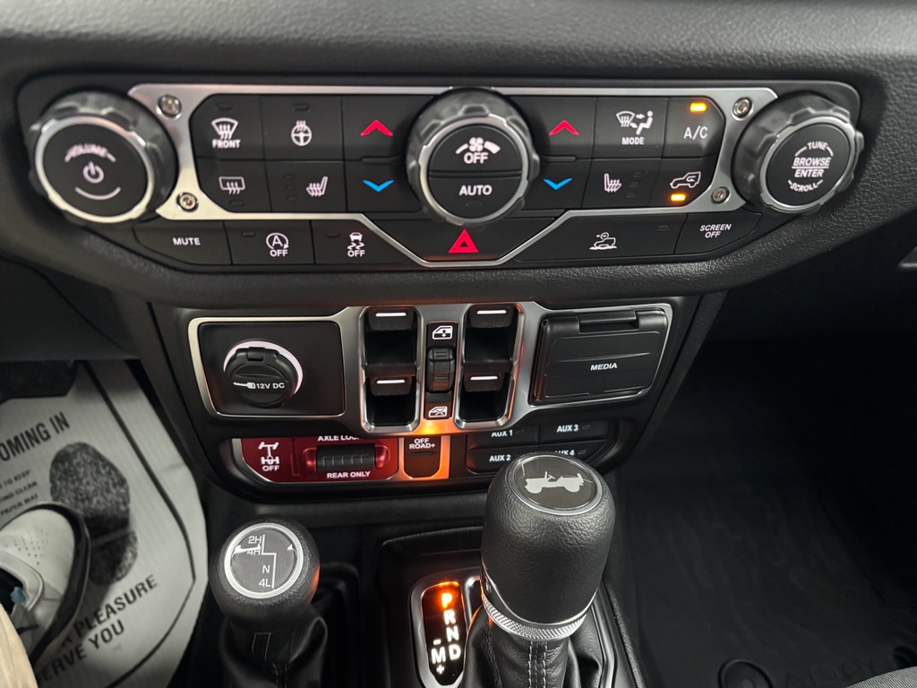 2026 Jeep Wrangler 4-Door Willys - Photo 17
