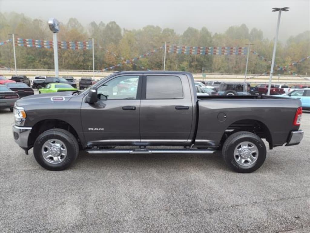 New 2024 Ram 2500 BIG HORN CREW CAB 4X4 6'4 BOX For Sale Danville WV