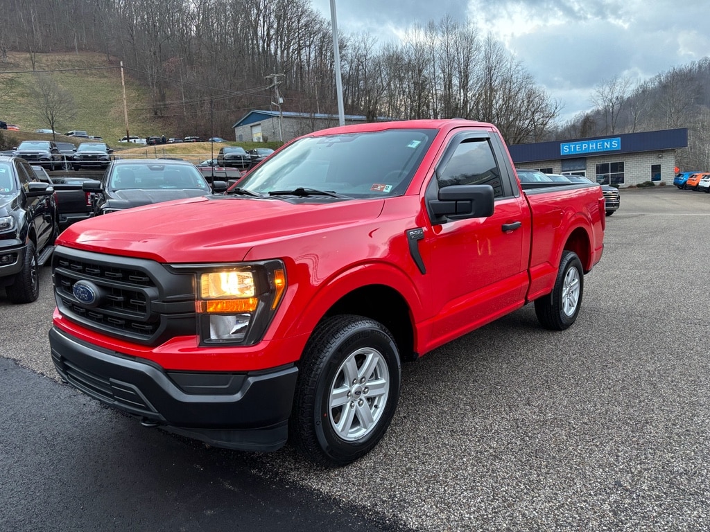 2023 Ford F-150 XL's photo
