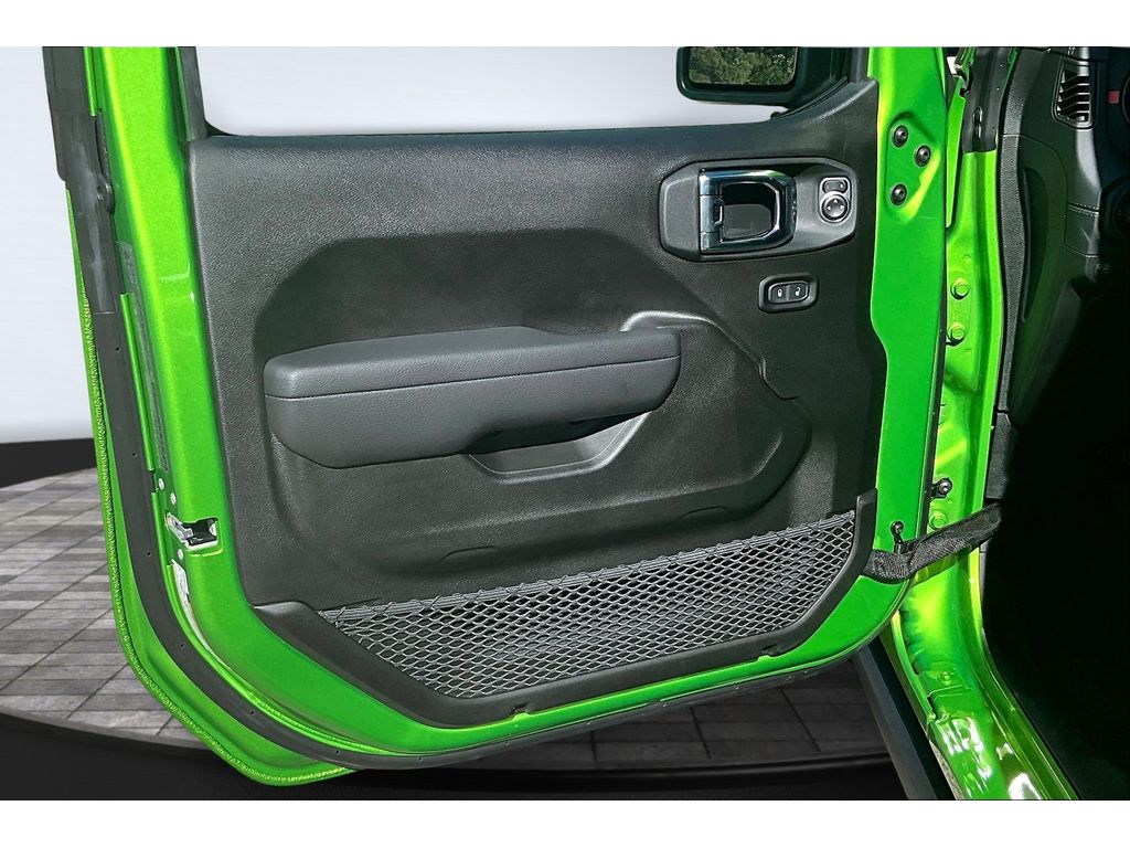 2025 Jeep Wrangler 2-Door Rubicon - Photo 12