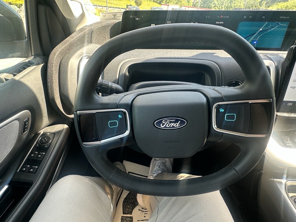 2025 Ford Expedition Active - Photo 15