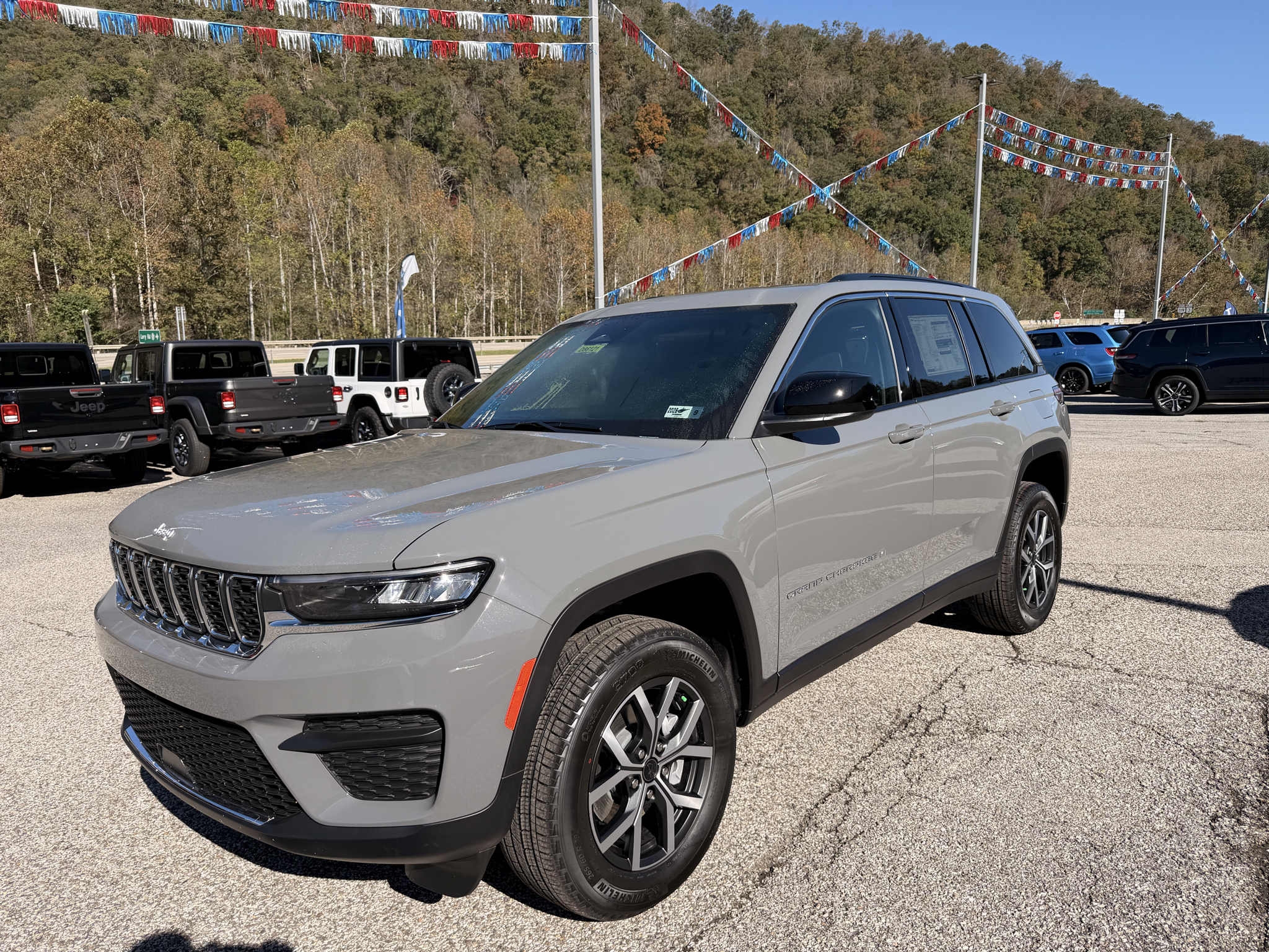 2027 Jeep Grand Cherokee