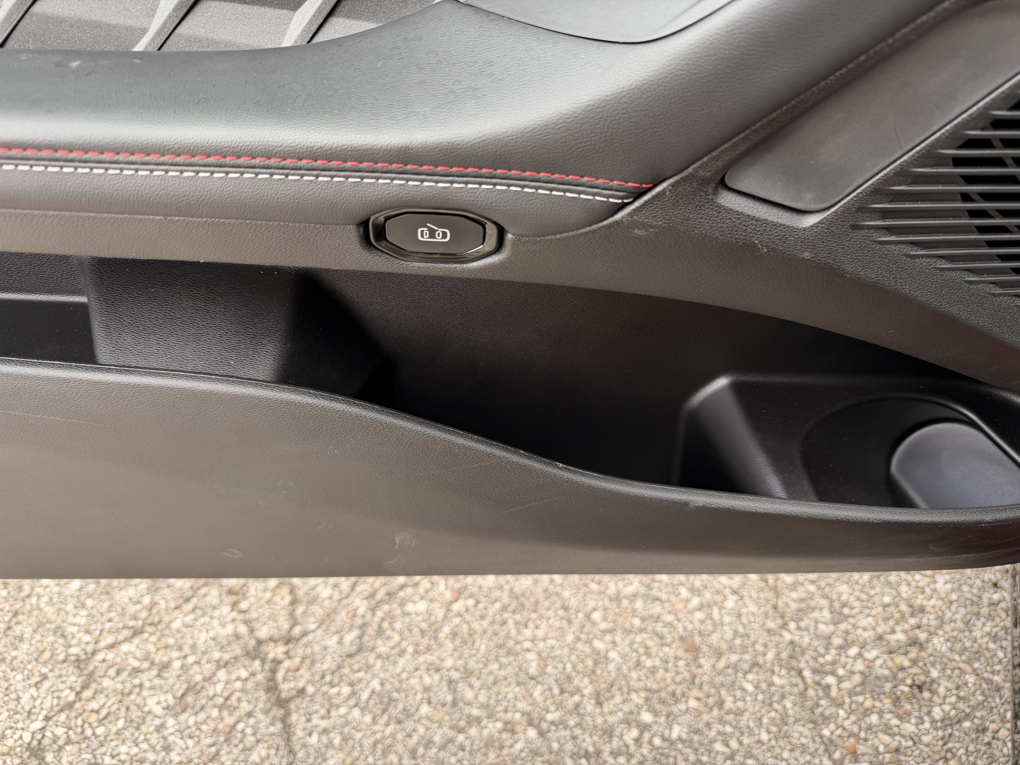 2026 Dodge Charger Scat Pack - Photo 11