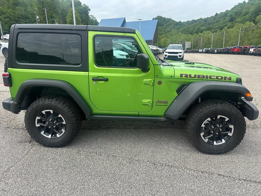 2025 Jeep Wrangler 2-Door Rubicon - Photo 24
