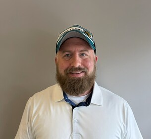 Staff member Derek Stowes from ID_180701f61a3c