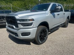2026 Ram 2500 BLACK EXPRESS CREW CAB 4X4 6'4 BOX Pickup