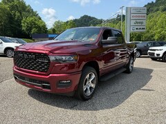 2025 Ram 1500 TRADESMAN CREW CAB 4X4 5'7 BOX Pickup