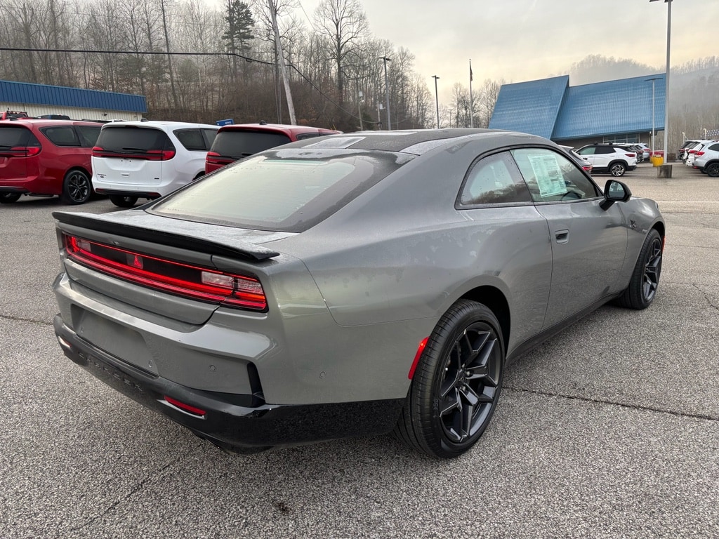 2026 Dodge Charger Scat Pack - Photo 6