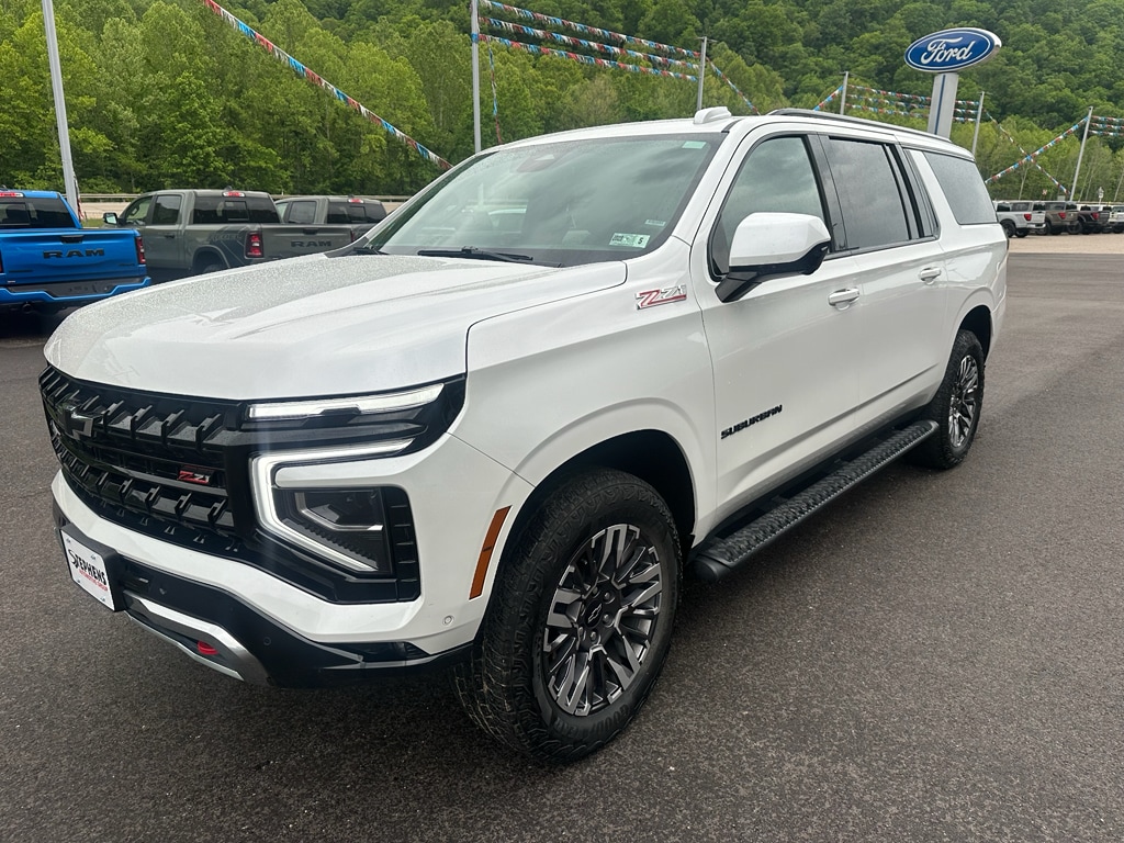 2025 Chevrolet Suburban Z71 4WD's photo