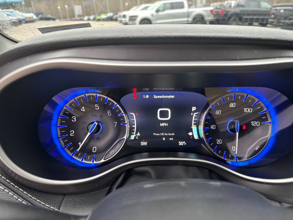 2026 Chrysler Pacifica Select - Photo 16