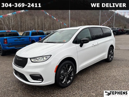 2026 Chrysler Pacifica SELECT AWD Passenger Van