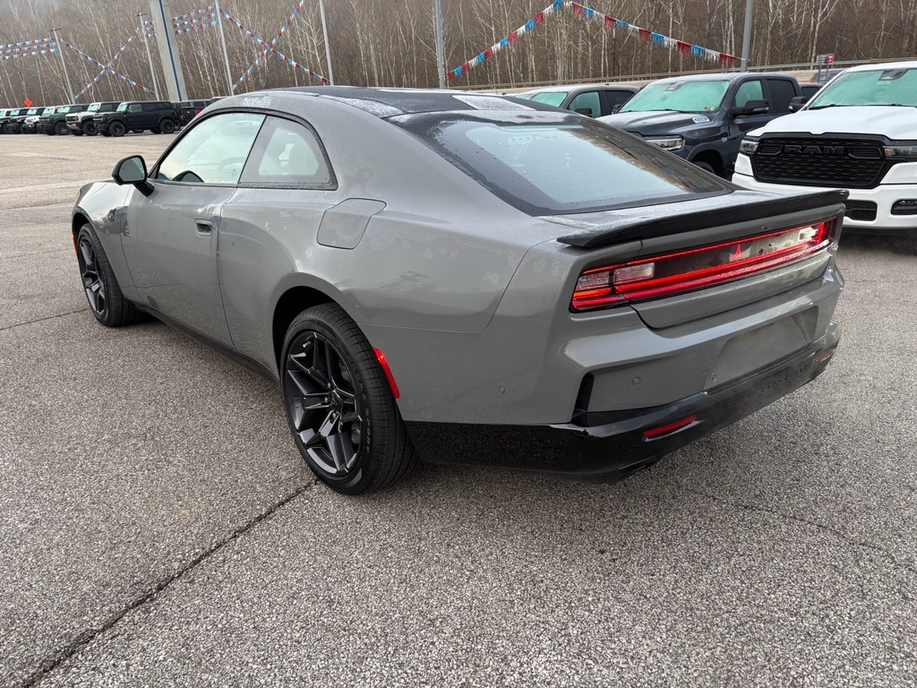 2026 Dodge Charger Scat Pack - Photo 8