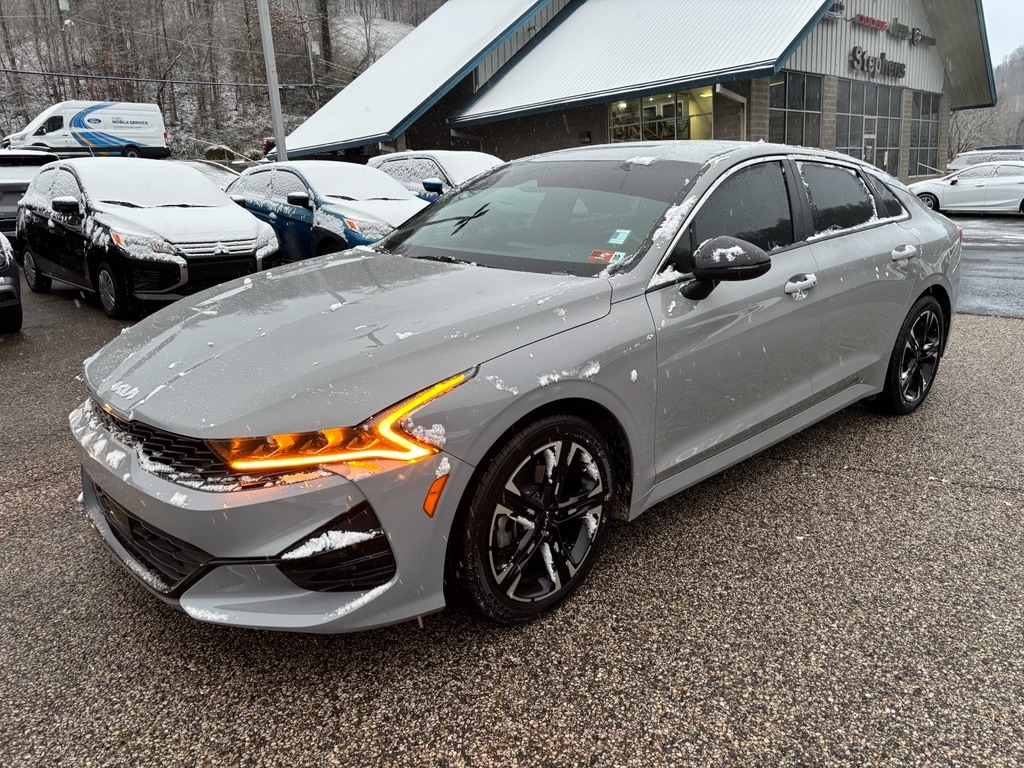 2023 Kia K5 GT-Line's photo