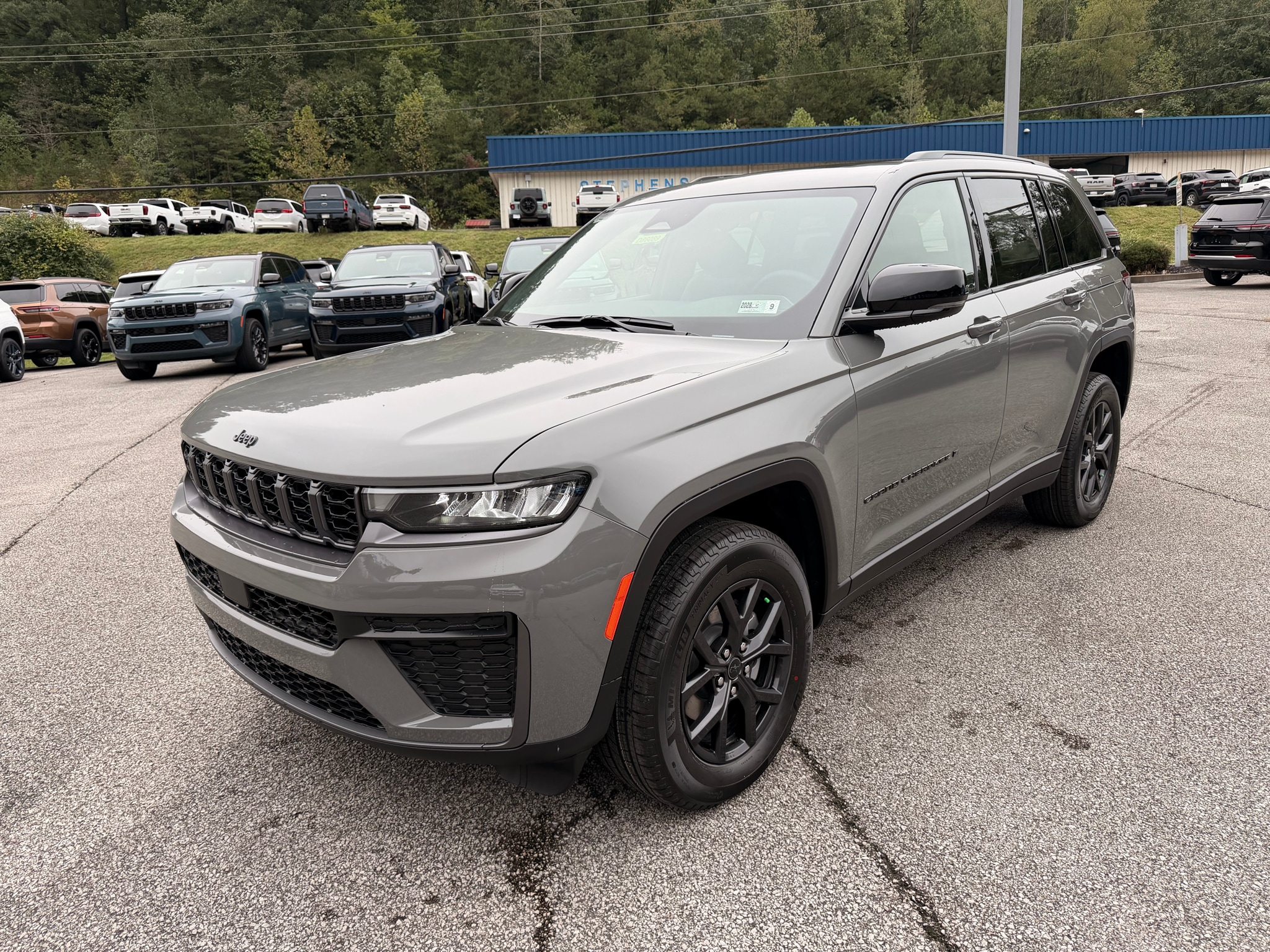 2027 Jeep Grand Cherokee