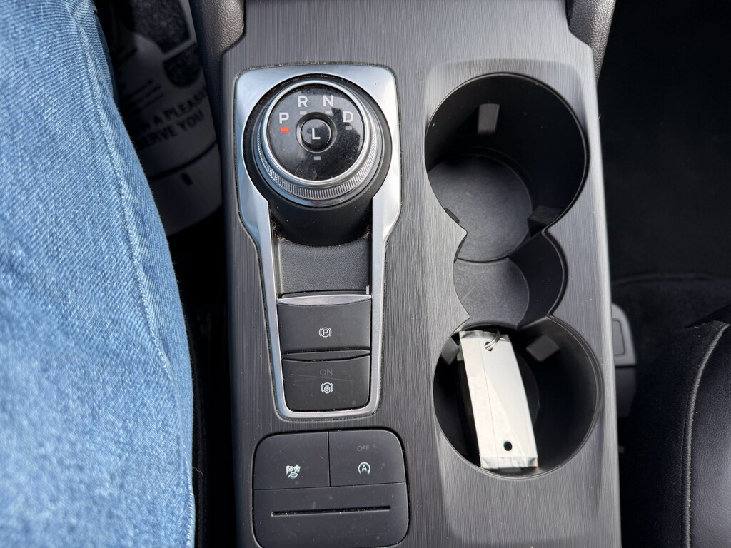 2025 Ford Escape ST-Line - Photo 19