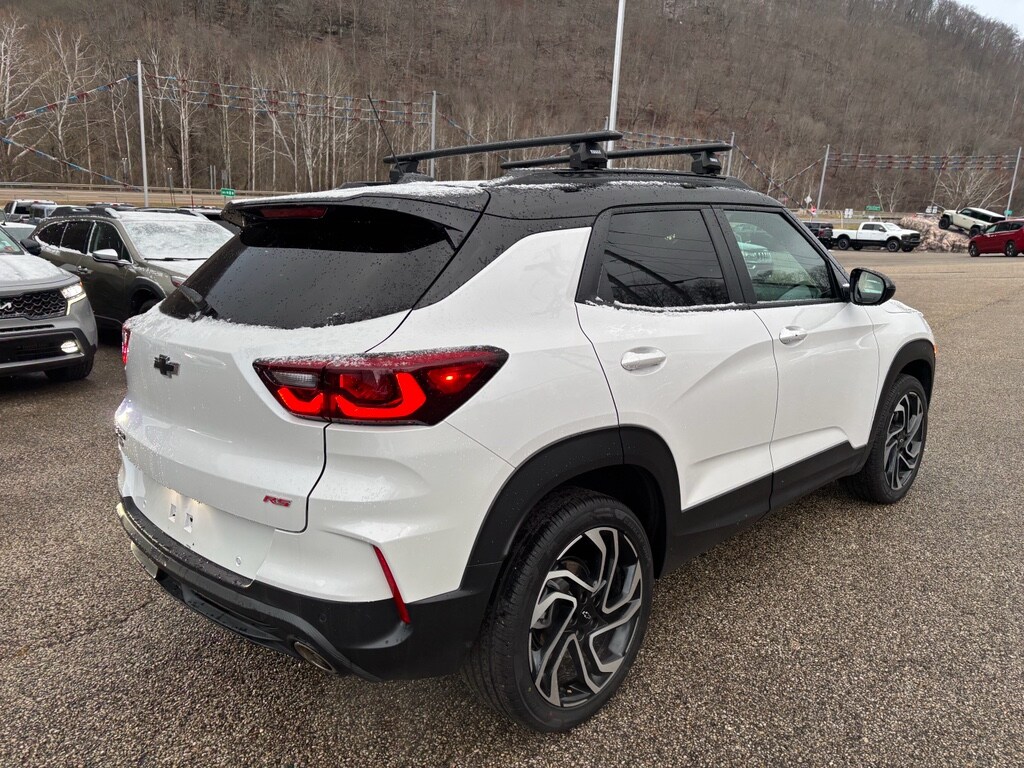 Used 2025 Chevrolet Trailblazer RS SUV