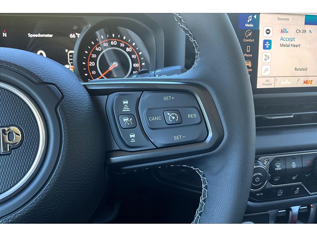 2025 Jeep Wrangler 2-Door Rubicon - Photo 9