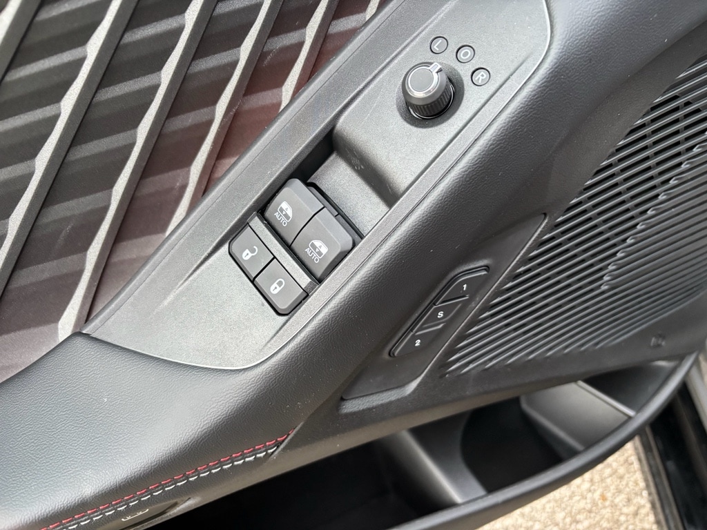 2026 Dodge Charger Scat Pack - Photo 12