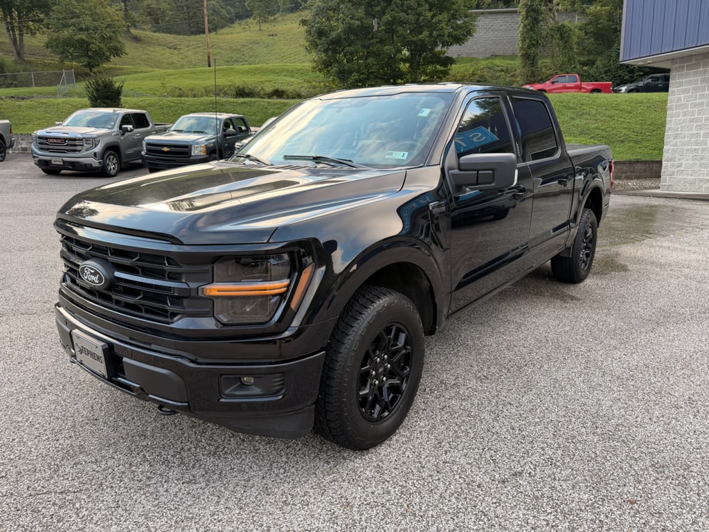 Used 2024 Ford F-150 XLT Truck SuperCrew Cab