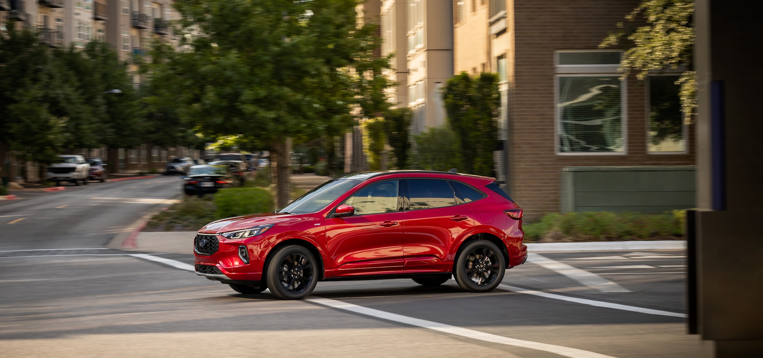 2023-Ford-Escape-STLine-SUV-L01.jpg