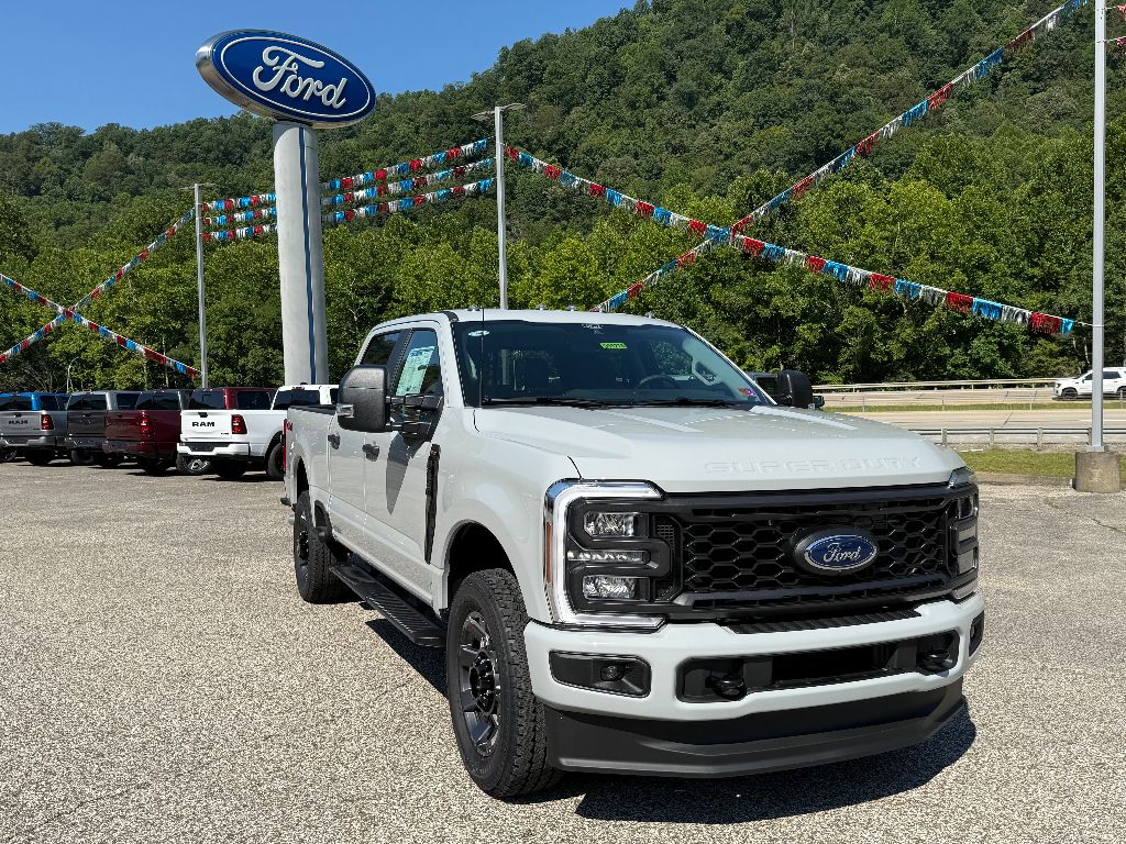 2025 Ford Super Duty F-250 XL