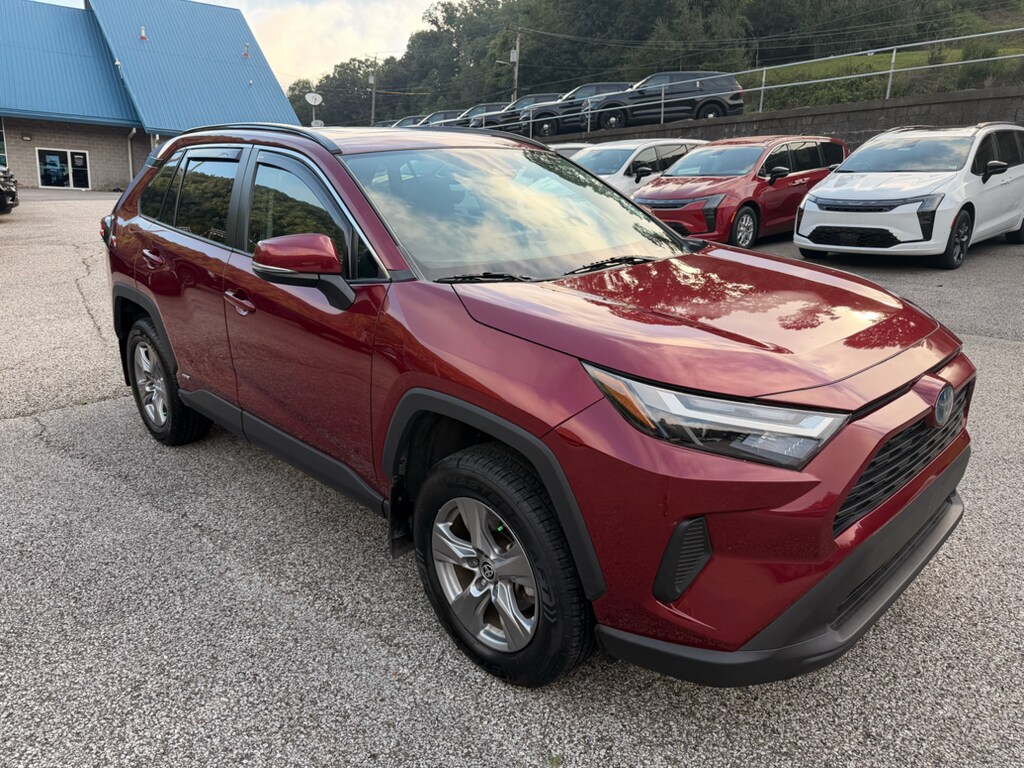 Used 2023 Toyota RAV4 Hybrid Hybrid XLE SUV