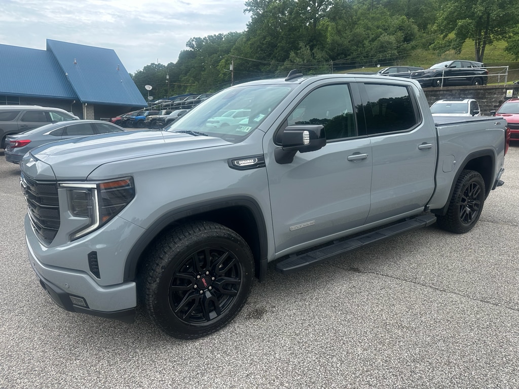 2024 GMC Sierra