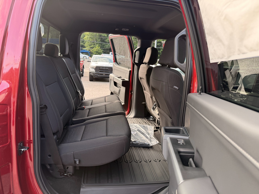2026 Ford F-150 XLT - Photo 12