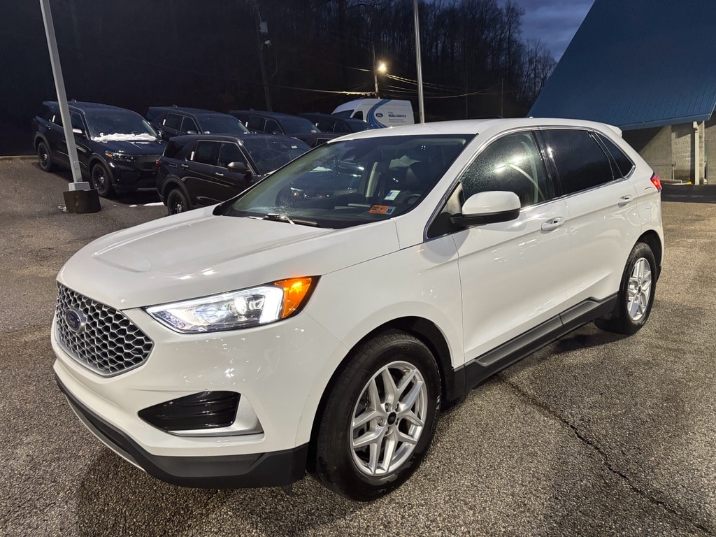 2024 Ford Edge SEL's photo