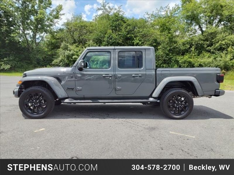 Used 2023 Jeep Gladiator High Altitude with VIN 1C6HJTFG9PL507565 for sale in Danville, WV