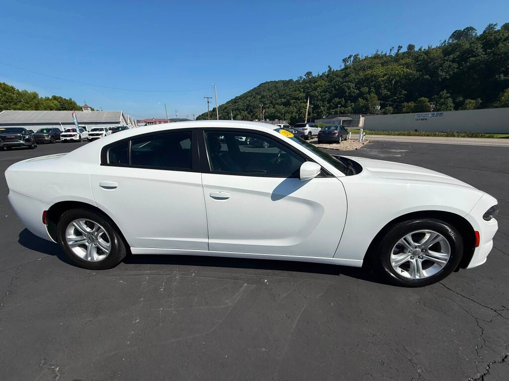 Used 2021 Dodge Charger SXT Sedan