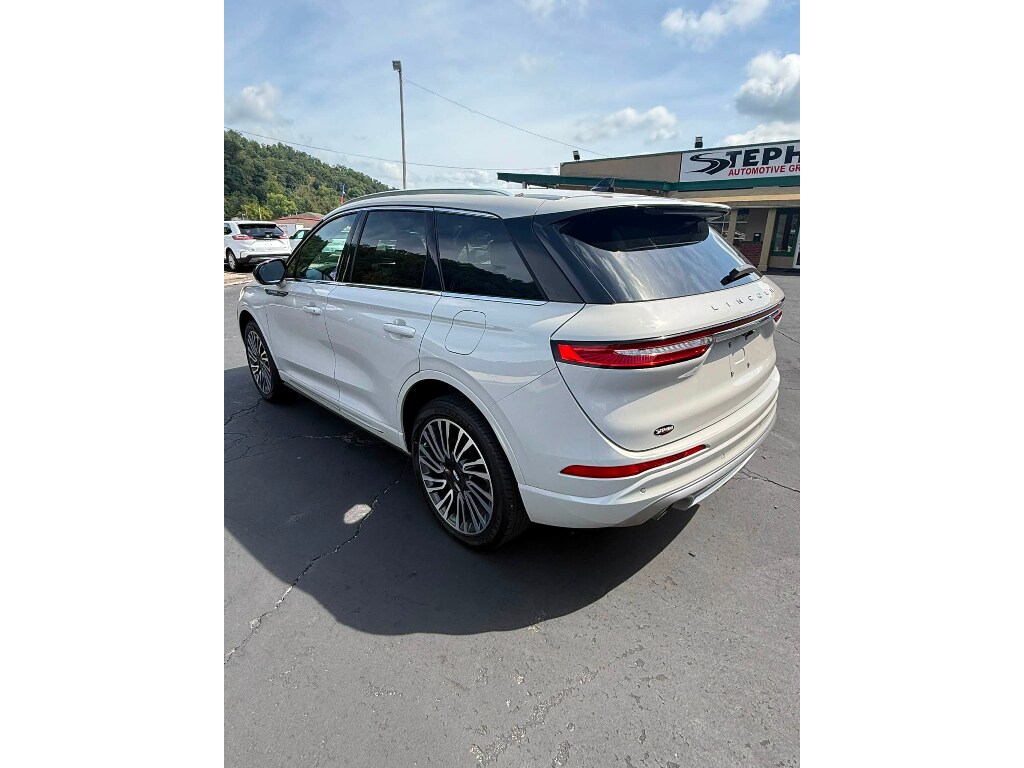 Used 2022 Lincoln Corsair Standard SUV