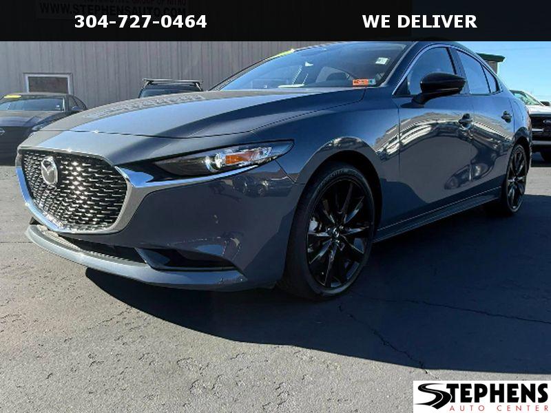 2025 Mazda Mazda3 Carbon Edition's photo