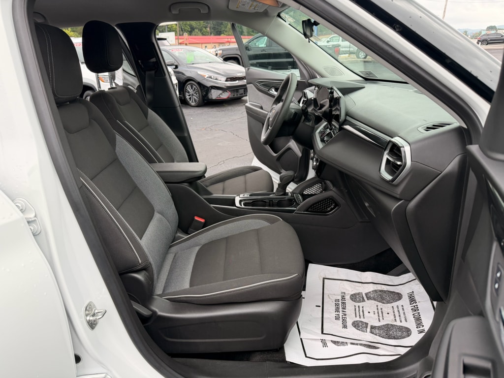 2024 Chevrolet TrailBlazer LT - Photo 10