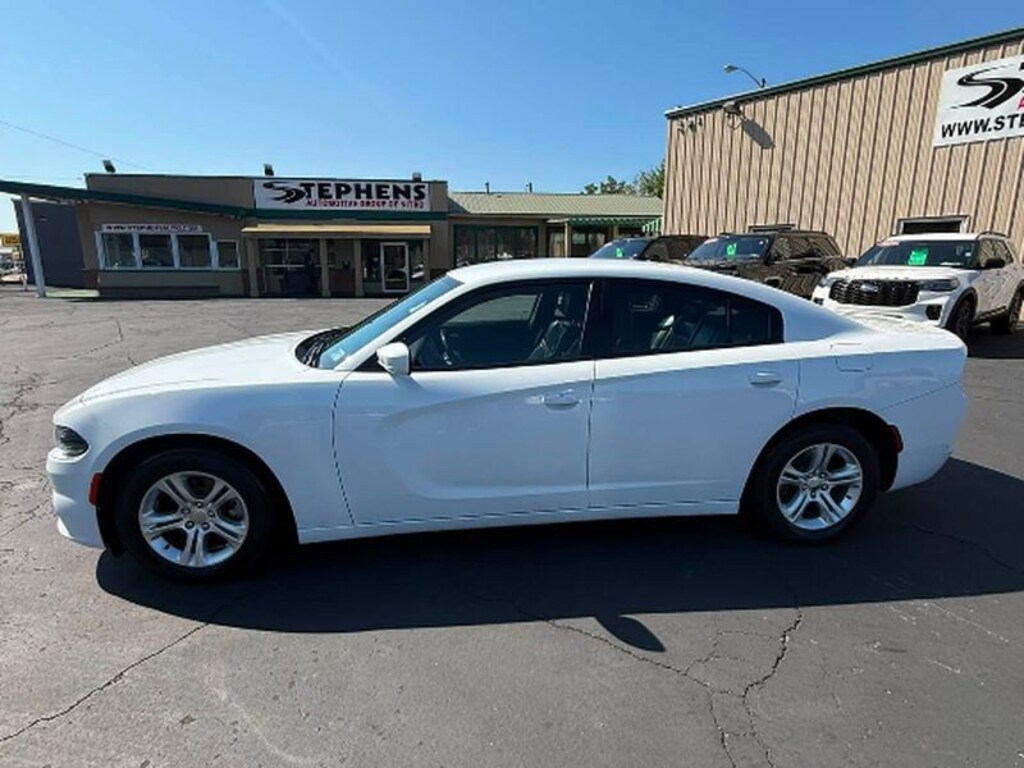 Used 2021 Dodge Charger SXT Sedan
