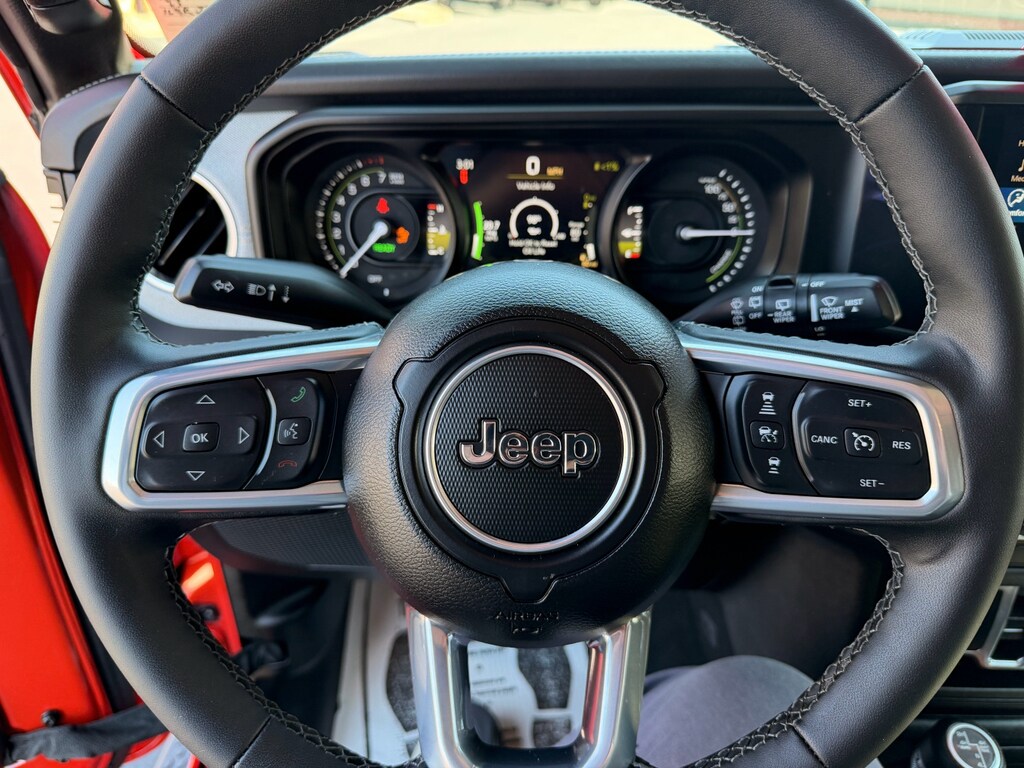 2025 Jeep Wrangler 4xe Sahara 4XE - Photo 14