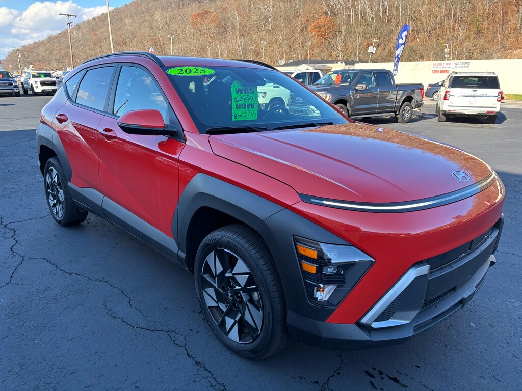 Used 2025 Hyundai Kona SEL SUV