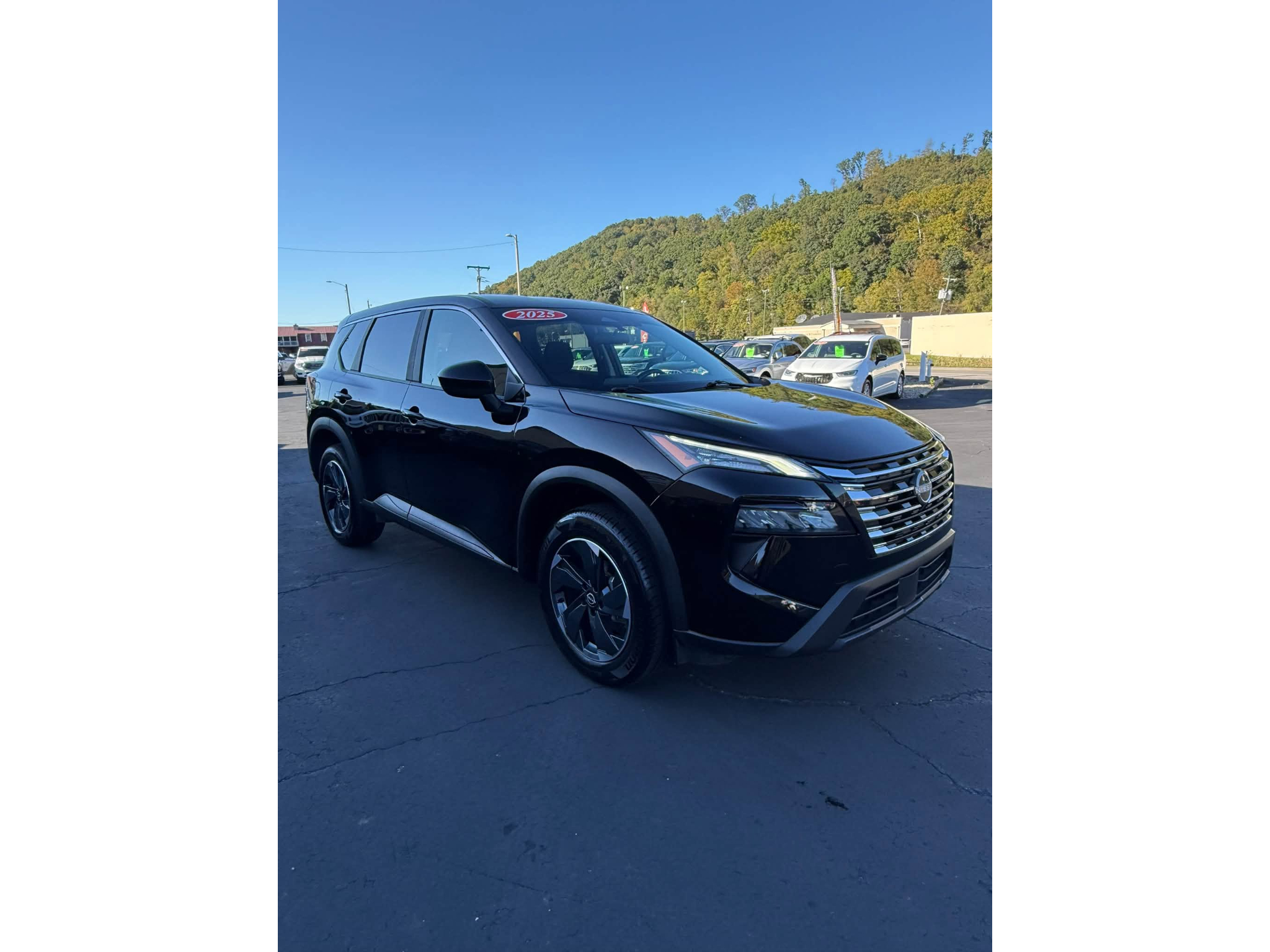 Used 2025 Nissan Rogue SV SUV