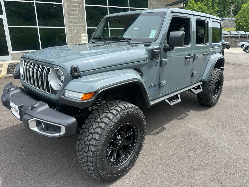 2025 Jeep Wrangler 4xe Sahara 4XE's photo