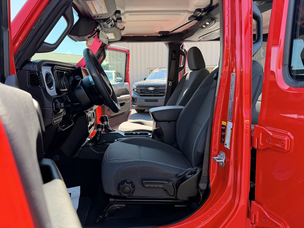 2025 Jeep Wrangler 4xe Sahara 4XE - Photo 6