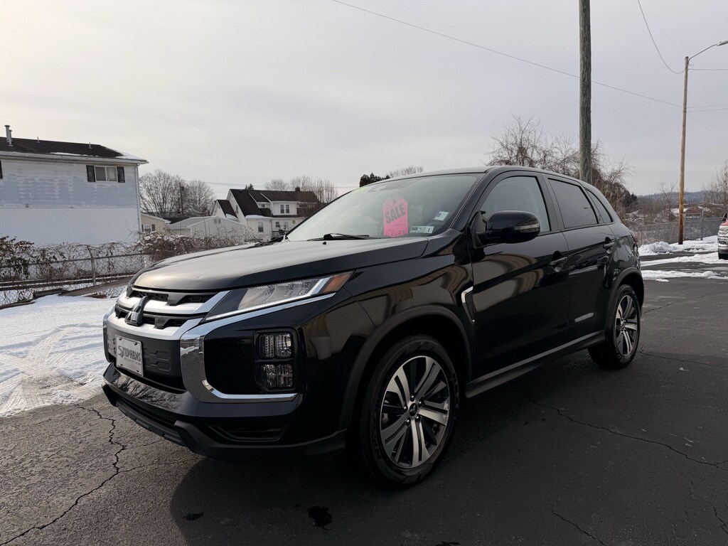 2025 Mitsubishi Outlander Sport SE