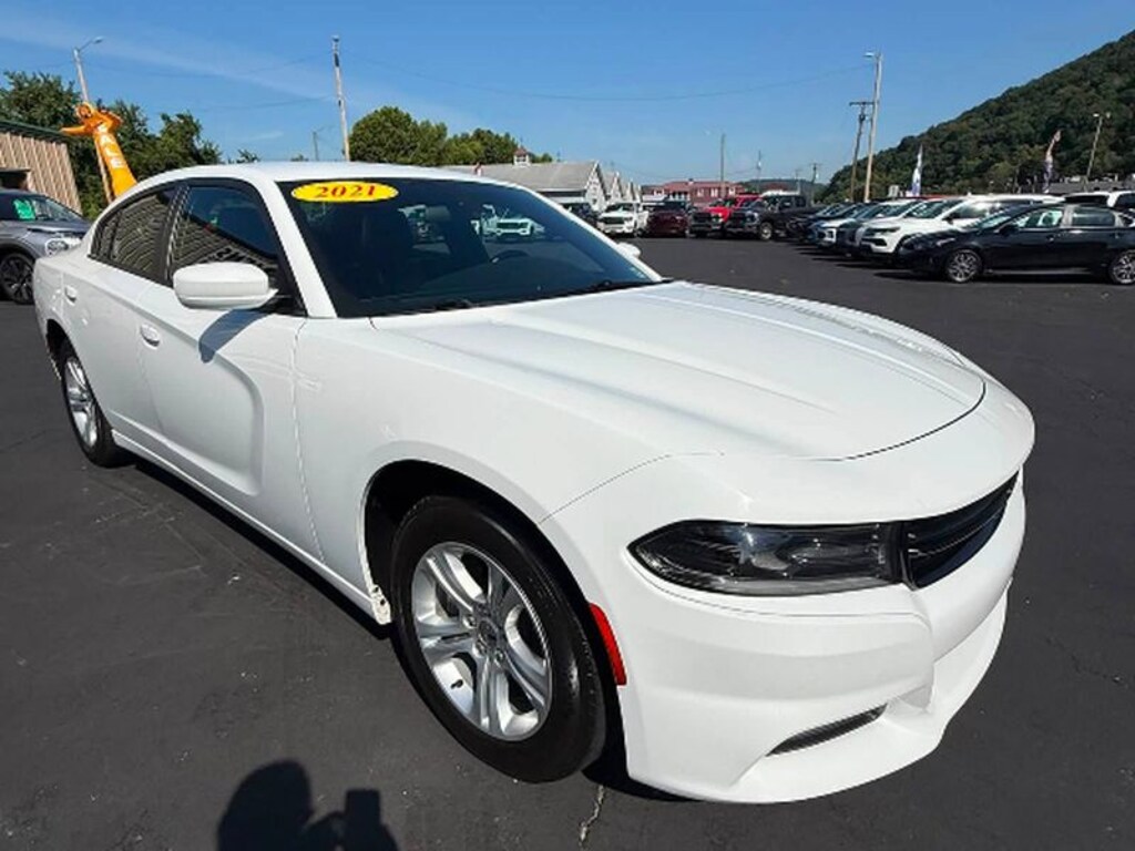 Used 2021 Dodge Charger SXT Sedan