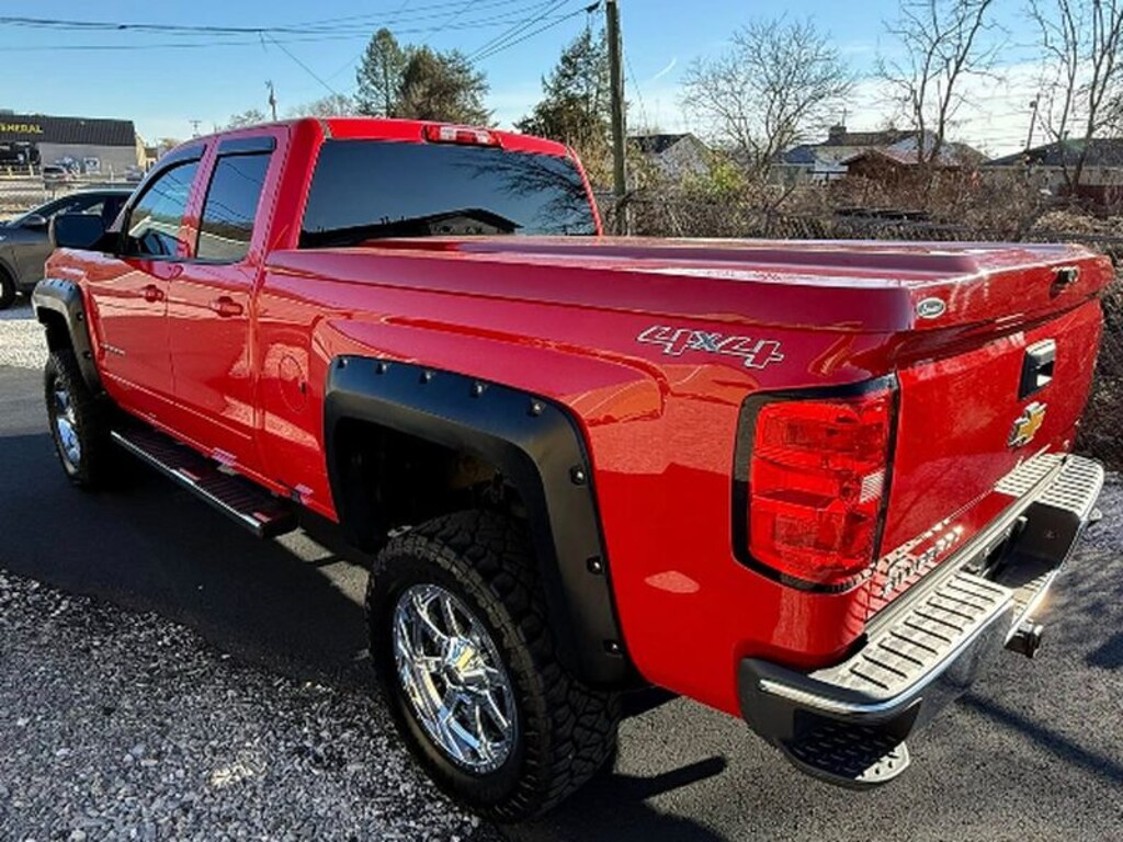 Used 2017 Chevrolet Silverado 1500 LT w/1LT Truck Double Cab