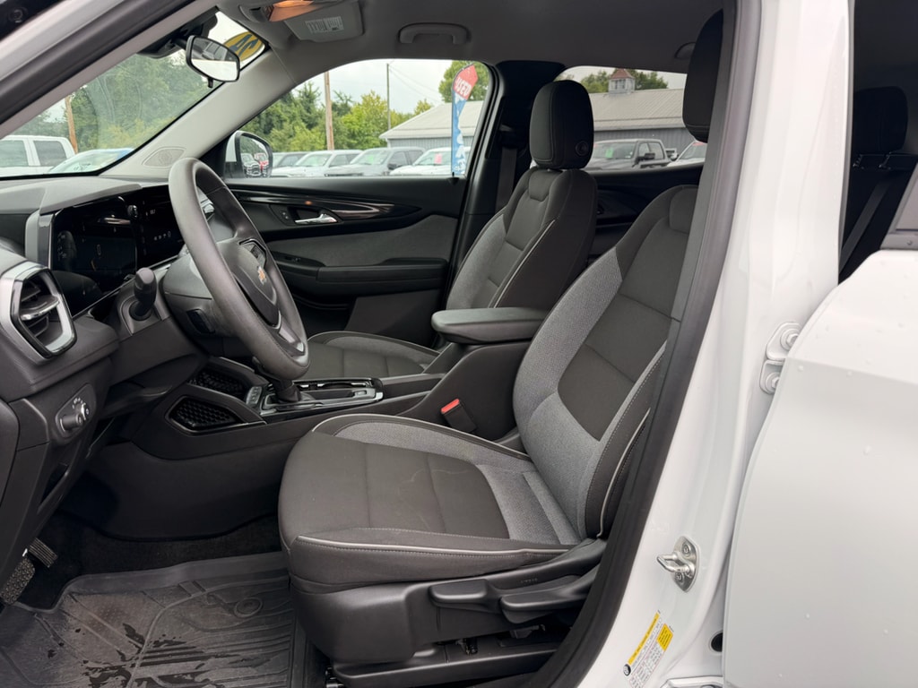 2024 Chevrolet TrailBlazer LT - Photo 8
