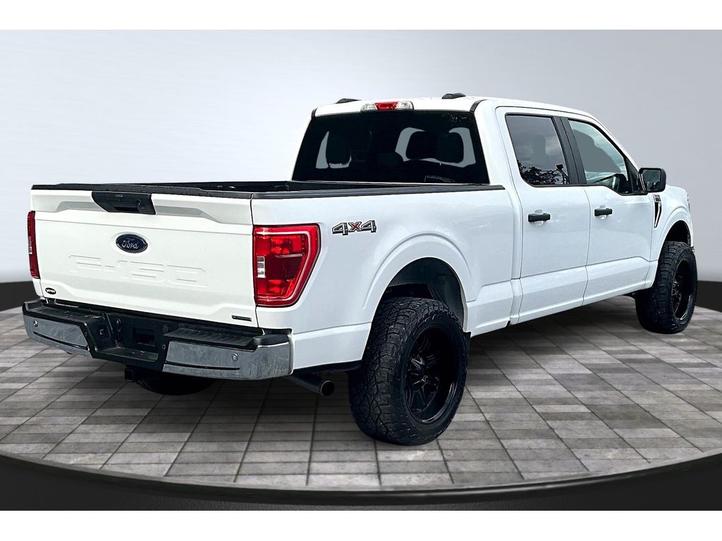 2023 Ford F-150 XLT photo 4