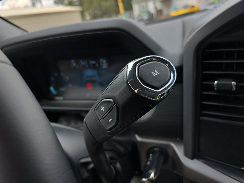 2025 Ford F-150 XLT - Photo 20