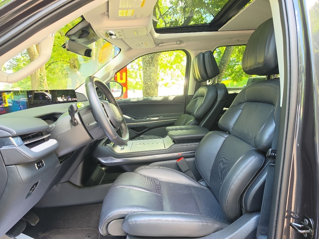 2025 Lincoln Navigator Reserve L - Photo 20