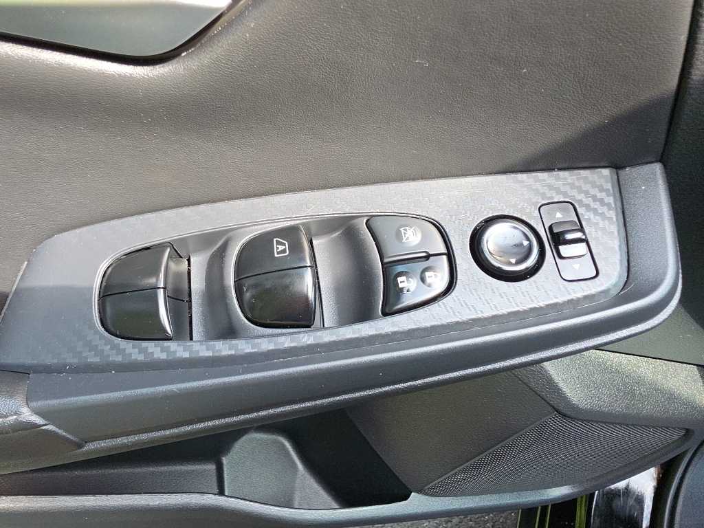 2025 Nissan Sentra SV - Photo 12