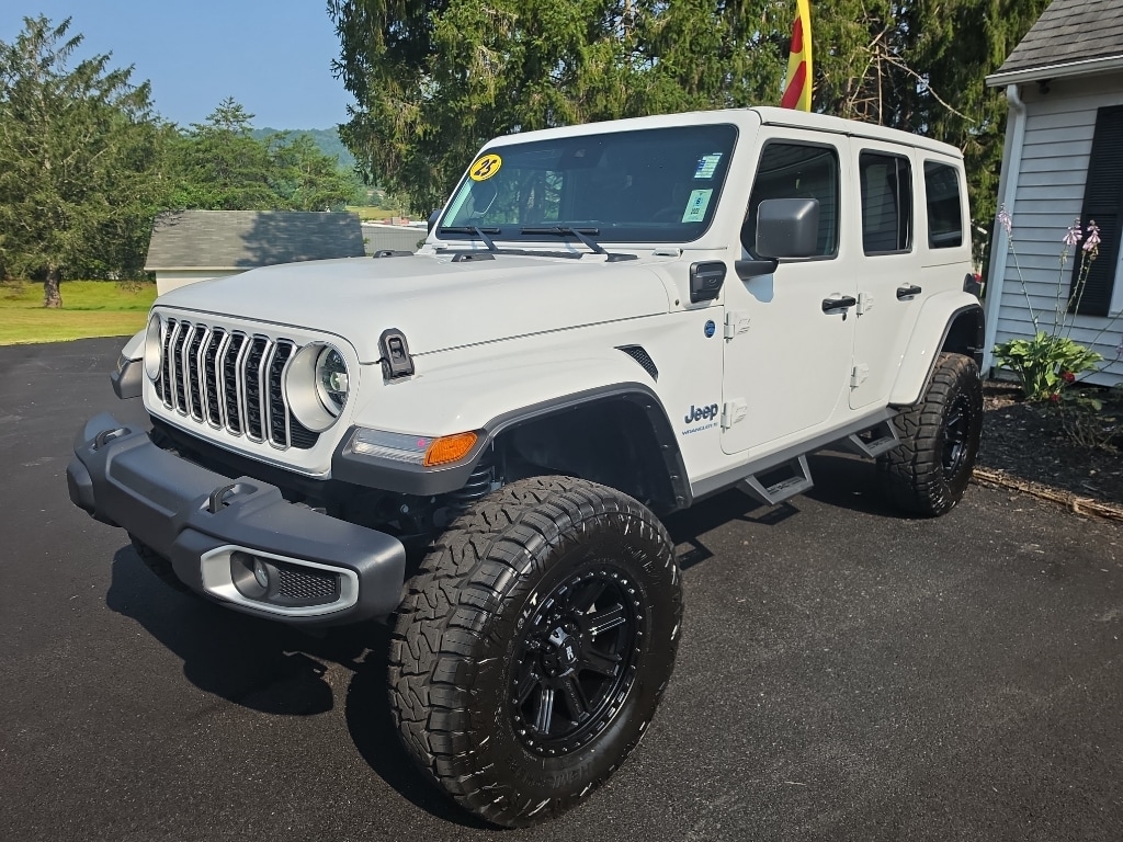 Used 2025 Jeep Wrangler 4xe Sahara Sport Utility