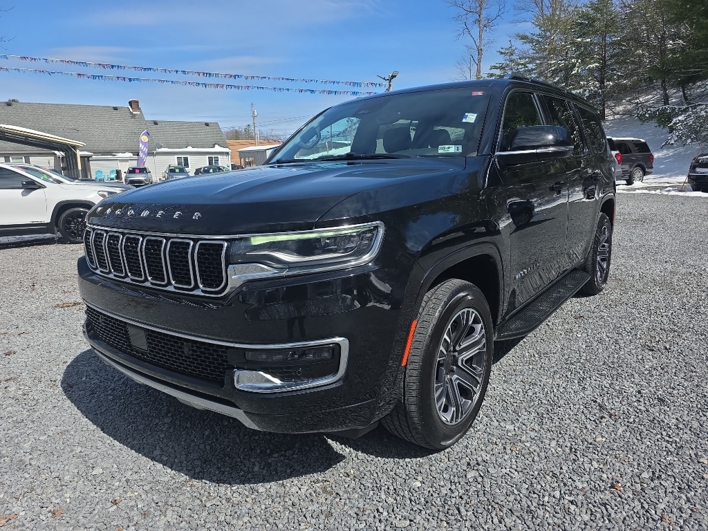 2024 Jeep Wagoneer Series II 4WD's photo